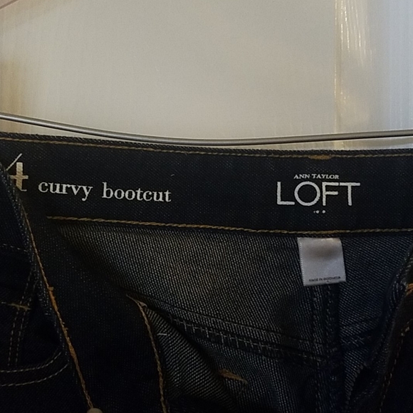 Ann Taylor LOFT Curvy Bootcut - Picture 2 of 2